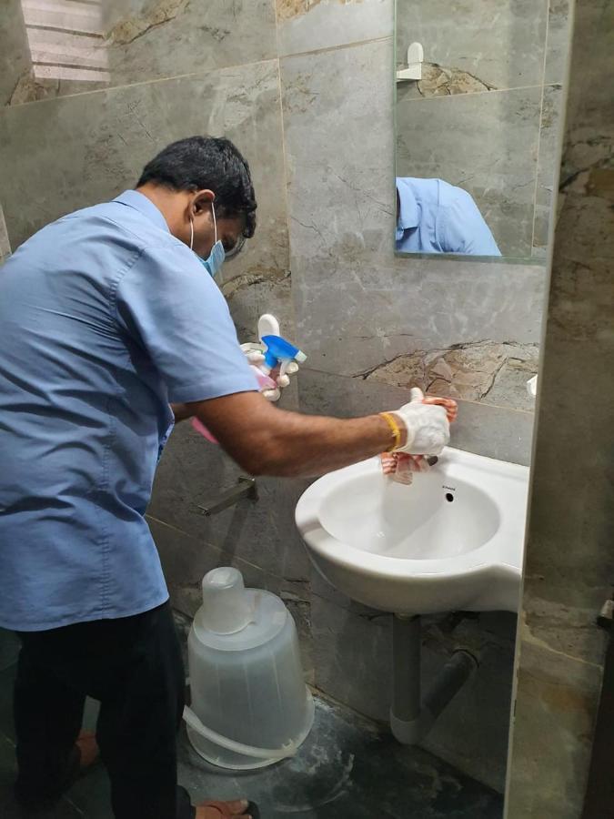 Arihanth Inn Vellore Esterno foto