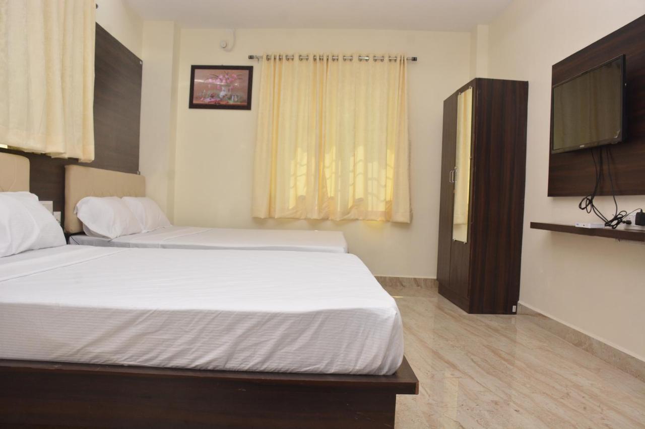 Arihanth Inn Vellore Esterno foto