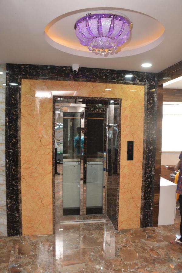 Arihanth Inn Vellore Esterno foto